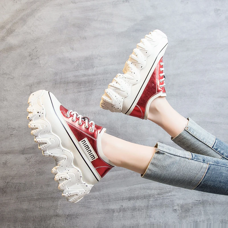 Ulzzang/Женская обувь визуально увеличивающая рост Женские кроссовки на платформе