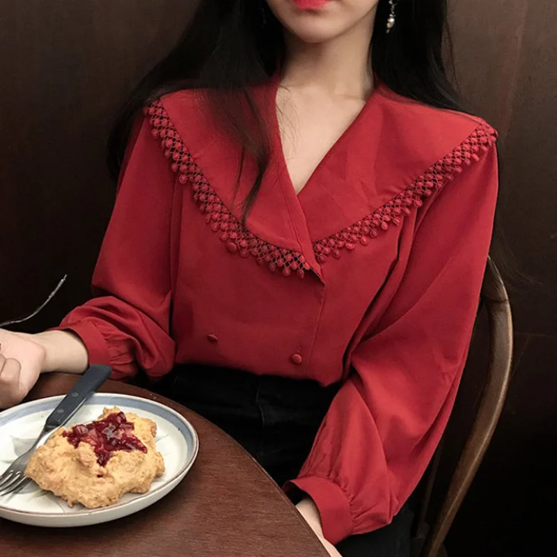 

2021 Blouses Female Spring Chic Tassel Lotus Leaf V-neck Exposed Clavicle Heart Design Shirt Top