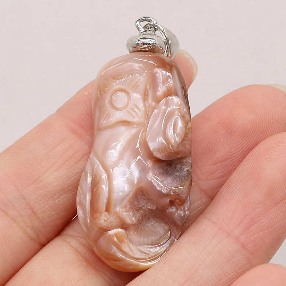 

2021 New Mother of Pearl Shell Pendant Retro Feeling Flesh Pink Handmade Crafts Making DIY Necklace Bracelet Jewelry 20x45mm