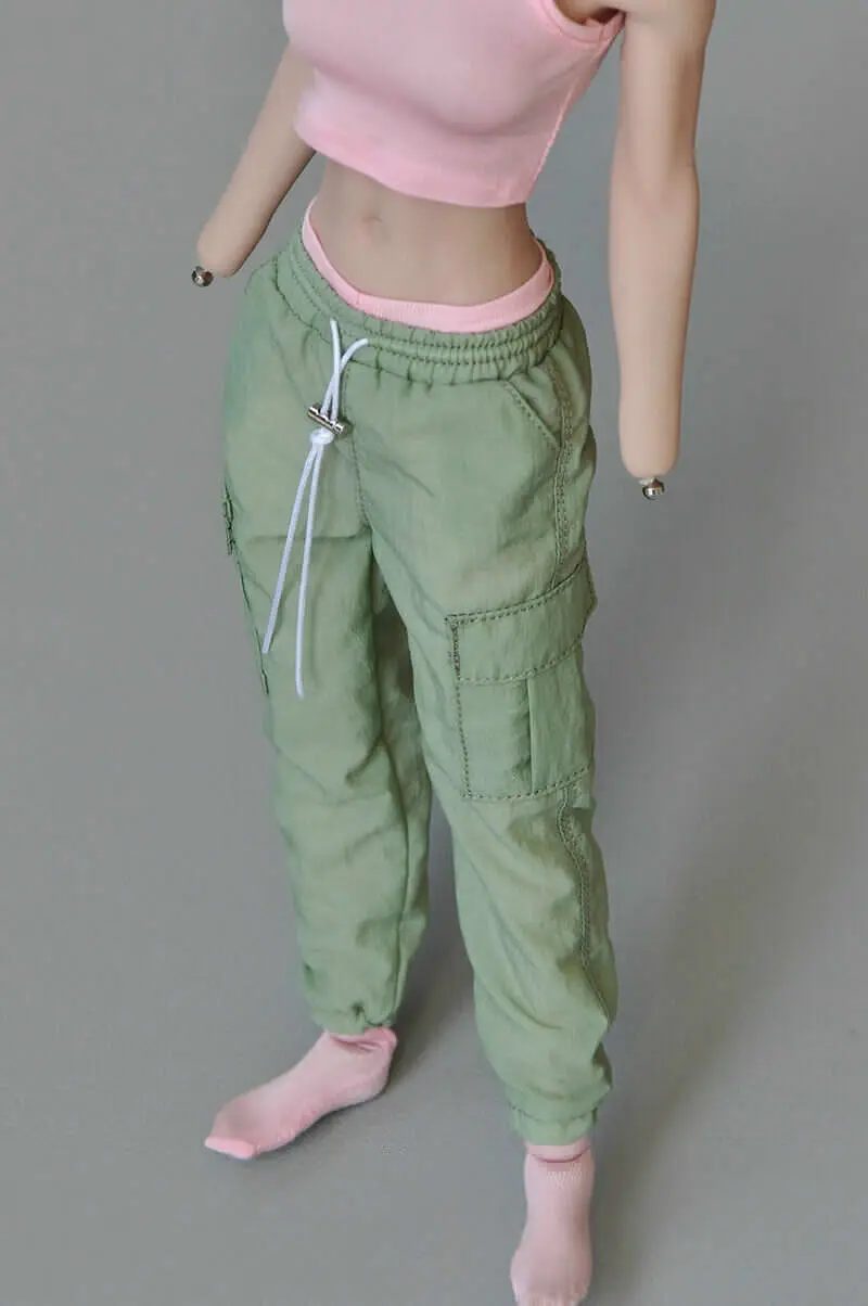 

1/6th Female Soldier Trendy Pocket Overalls Model for 12" Tbl PH HT Body Action