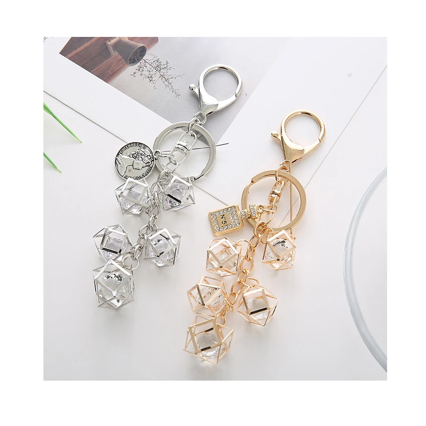 

Personality Geometric Luxury Key Chain Hollow Keychain Car Accessories Charm Pendant for Ladies Key Ring EH1014