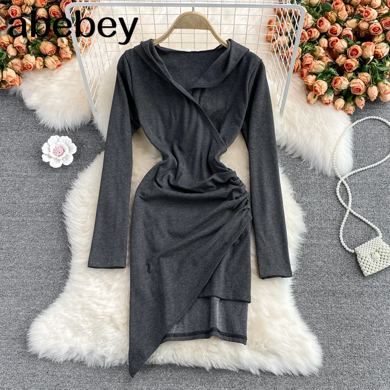 

Женское короткое плиссированное платье с капюшоном, асимметричное однотонное плиссированное платье с длинным рукавом и высокой талией, ве...