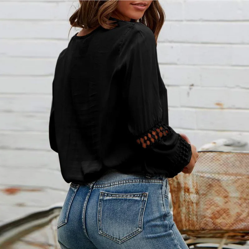 Женская Повседневная футболка с v образным вырезом принтом на рукаве белая