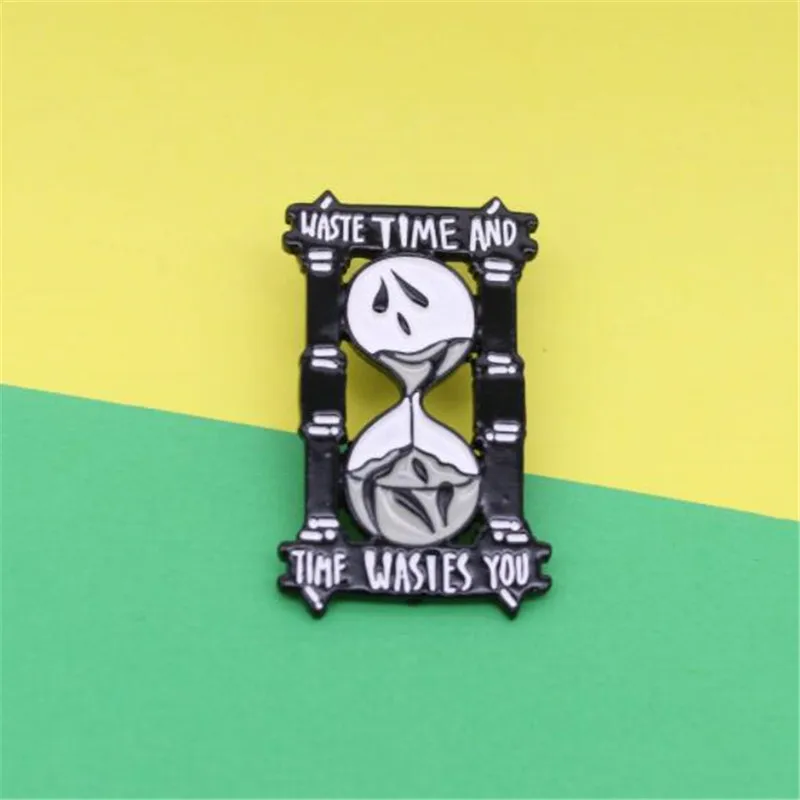Креативный панк металлический значок песочные часы брошь с дизайном скелет