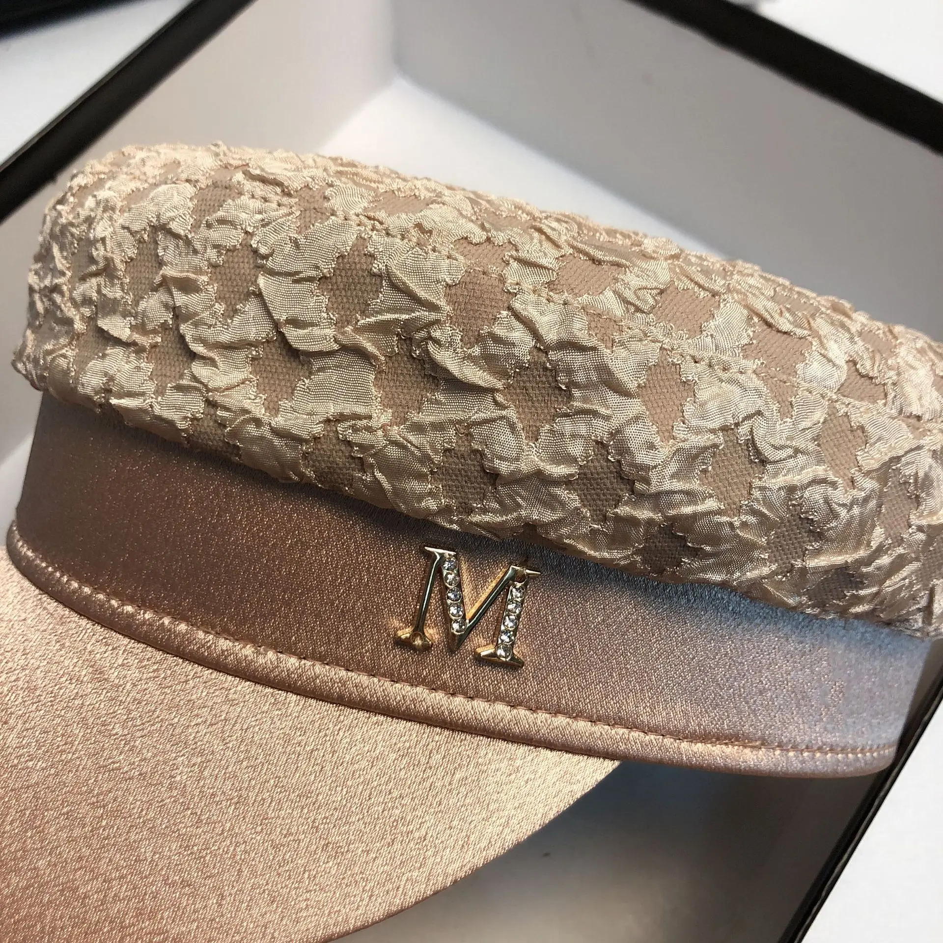

2020 Hat New Autumn Thin Women Folds Section Military Hats Fashion Outdoor Travel Berets Leisure Shopping Shade Cap