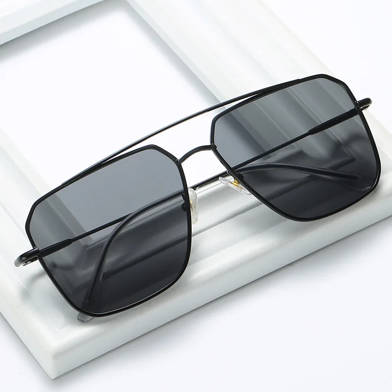 

Sunglasses for Women and Men New Fashion All-match Square Frame Sunglasses Sonnenbrillen Damen Luxury Brand Sun Glasses 2021