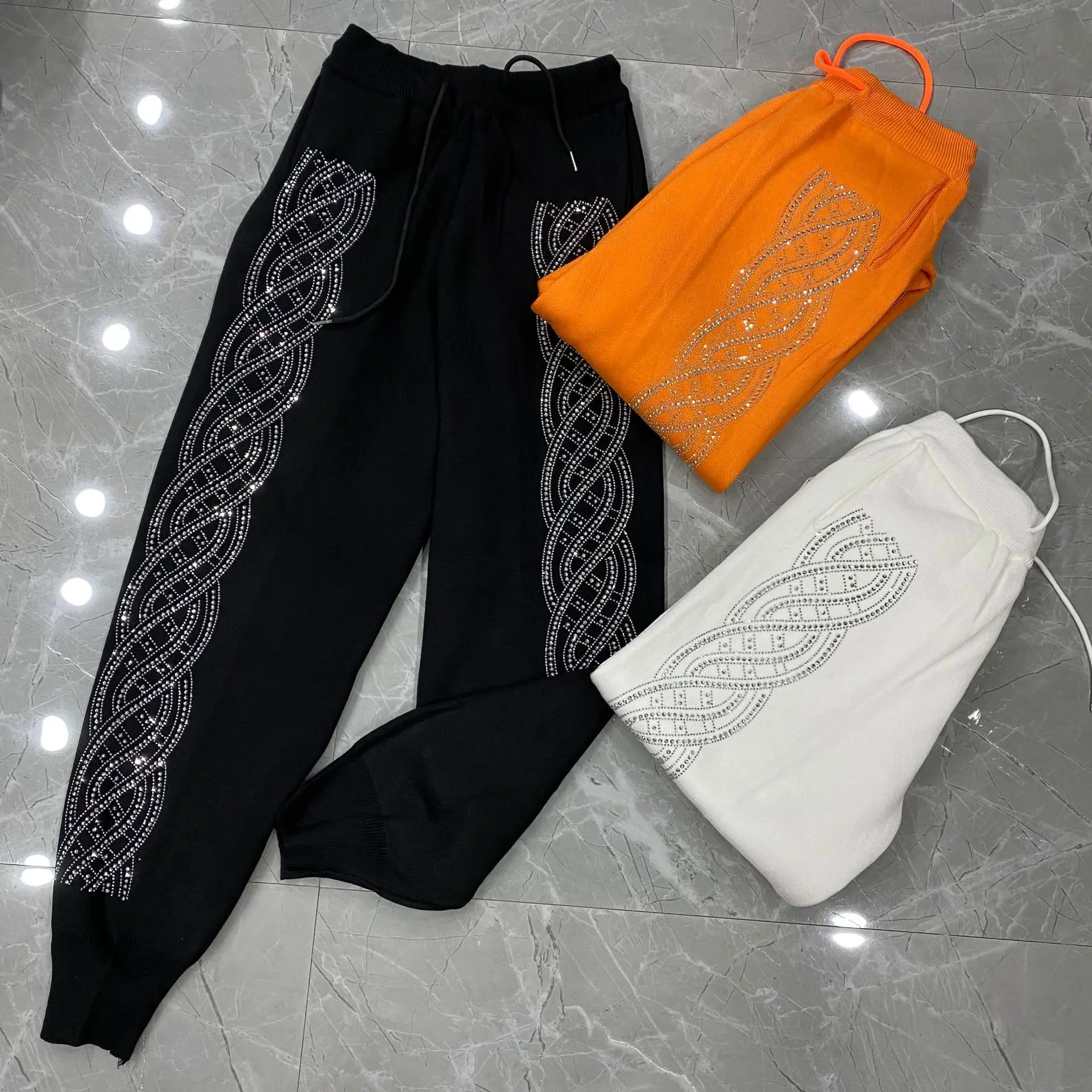 

Winter Thickened Velvet Padded Casual Trousers High Elasticity Large Twist Drill Waterproof Marten Inner Lining Knitted Trousers