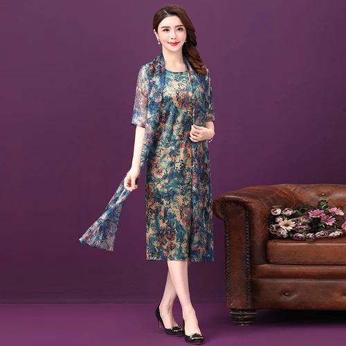 Новинка лета-осени 2021 Стильное женское платье с рукавом в пять минут и разбитыми