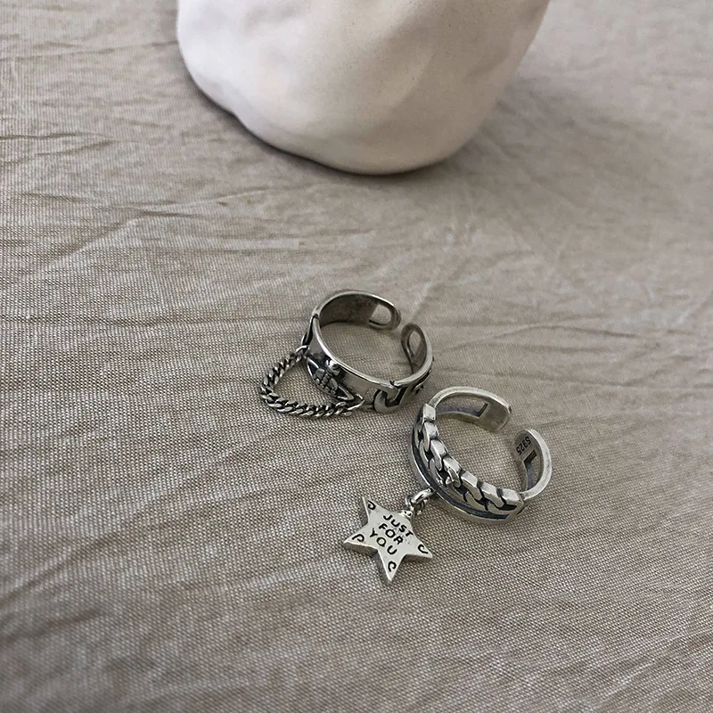 

Hot 2021 Novelty Accessories Geometric Five-Pointed Star Pendant Chain Ring for Women Retro Style Fine Jewelry Gifts for Party