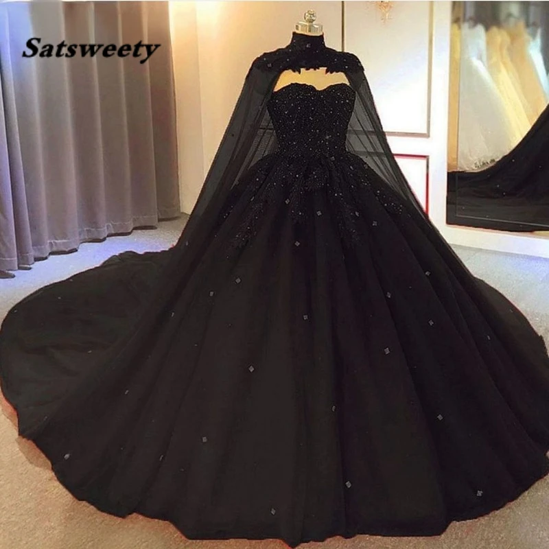 

Black Ball Gown Gothic Wedding Dress With Cape Sweetheart Beaded Tulle Princess Bridal Non White Custom Made Bride 2022