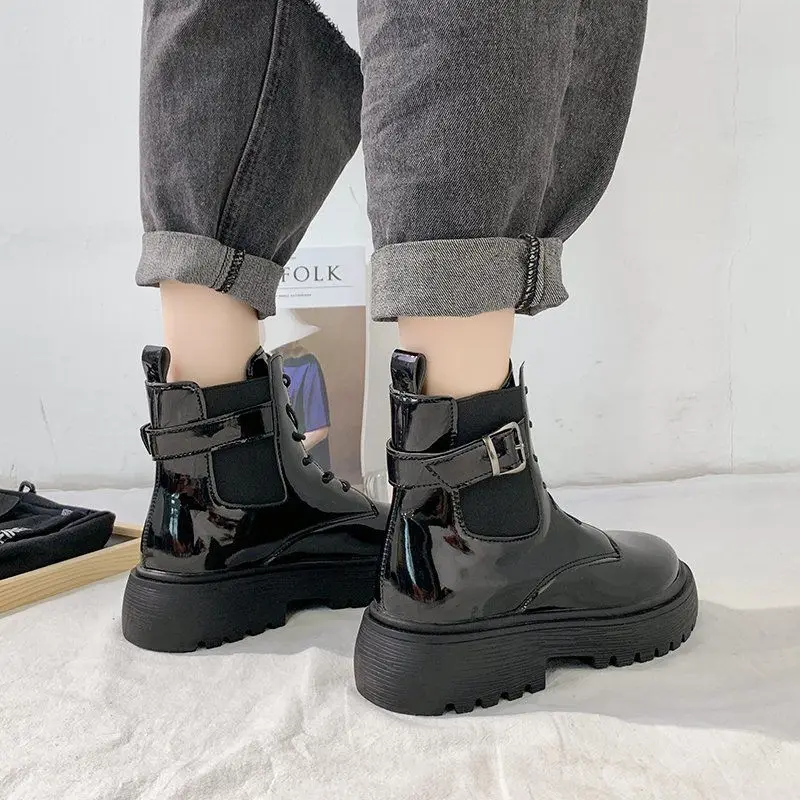 

Women Chelsea Boots Elastic Martin Ankle Slip-on Black Brown Leather Plush Square Toe Platform Short Basic Winter Boots Ladies