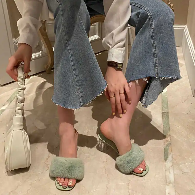 

summer new 2021 Slippers female 2021 plush shoes female new antiskid net red ins wear breathable cotton slippers Korean version