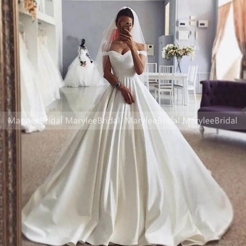 

MaryLeeBridal Stunning Ivory Wedding Dresses Sweetheart Puffy Ball Gown Pleats Satin Corset Bridal Gowns Custom Vestido de novia