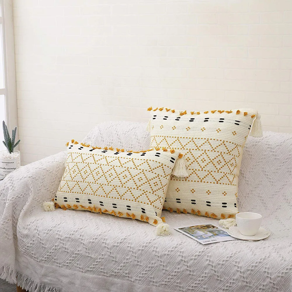 

2 Piece Set Of Bohemian Throw Pillow Pillowcase 30x50/45x45CM Natural Cotton Hand-Woven Tufted Fringe Decorated Waist Pillowcase