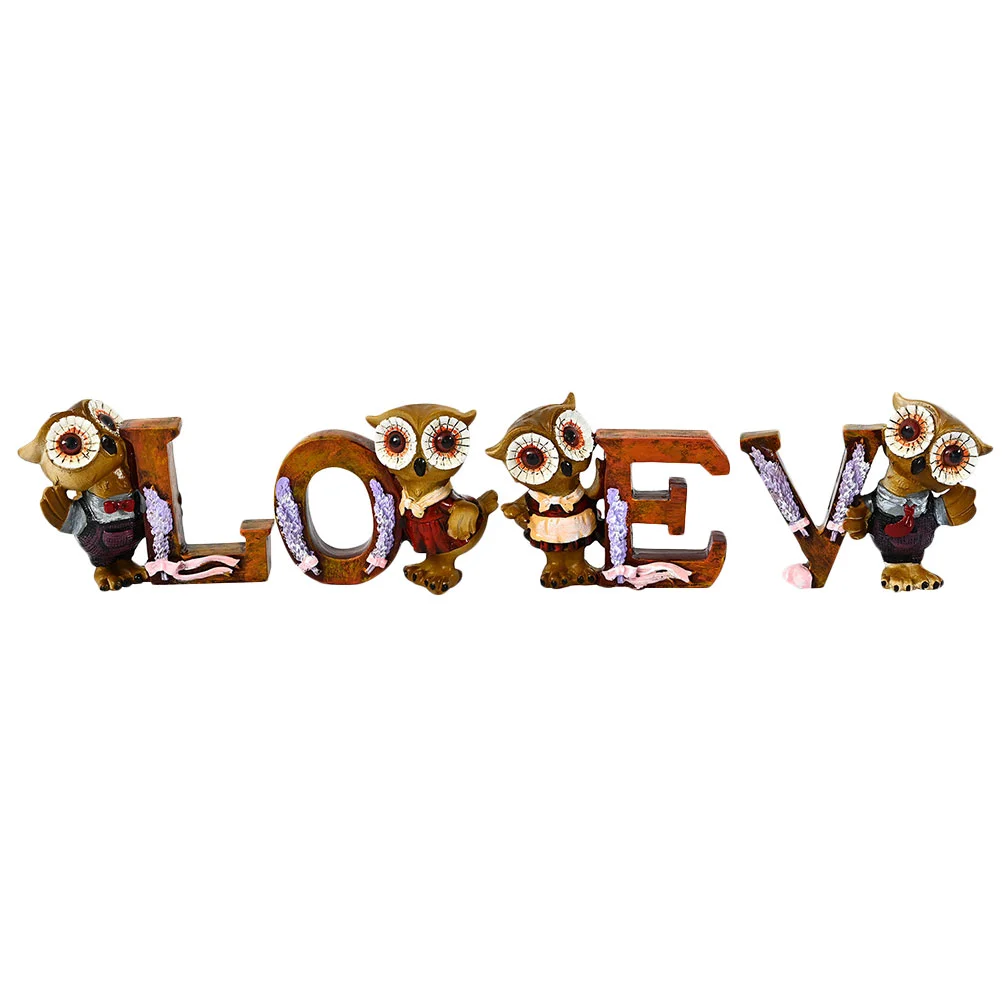 

1 Set Owl Shaped Resin Ornaments Romantic LOVE Letters Statue Ornaments