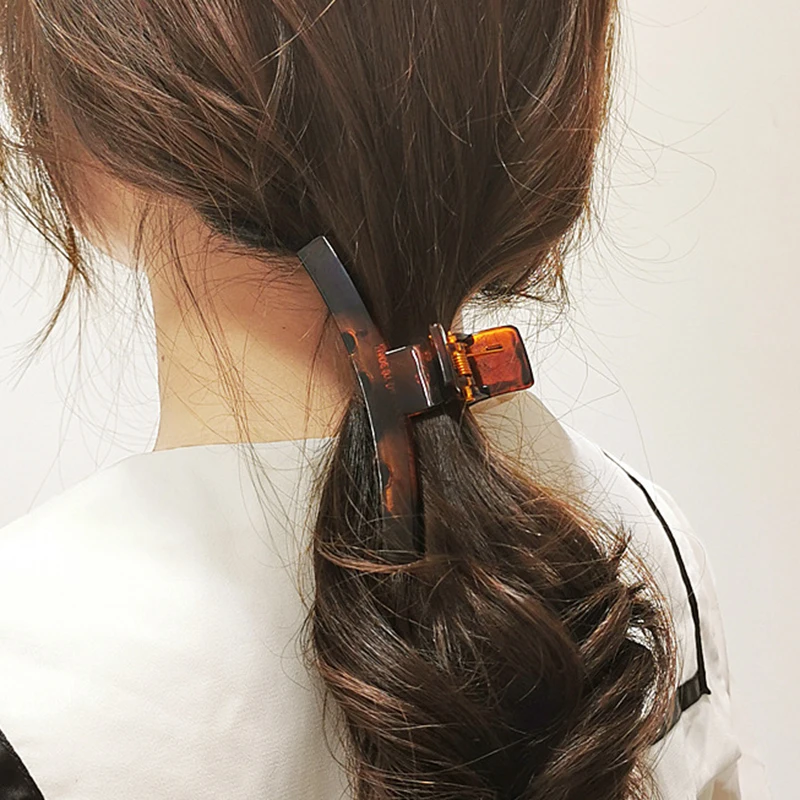 

Thin Leopard Claw Clip for Women Black Brown Champagne Plastic Hair Claw Large Hair Clamps Claw Clip Crab Hair Accessories