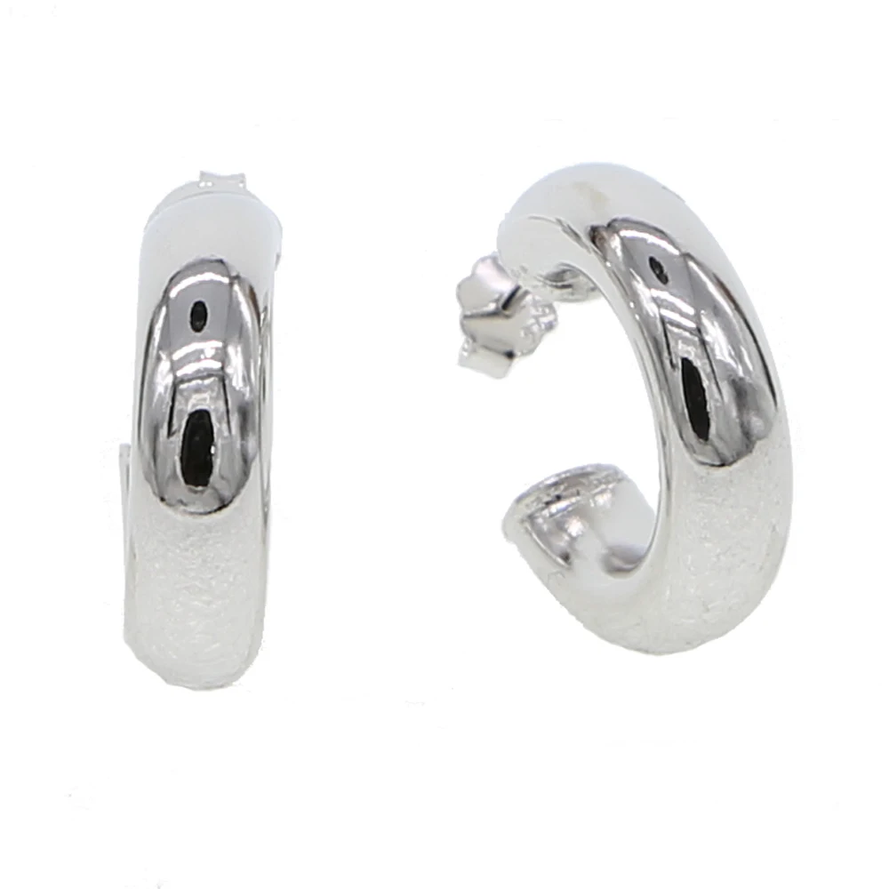 Женские серьги кольца 20 мм золотистого и серебристого цвета в форме C