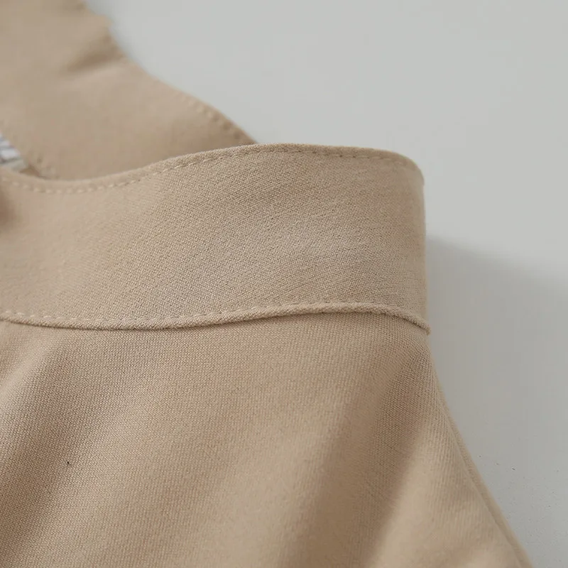 

Vintage Stand Collar Lantern Sleeve White Shirts Blouses Women Autumn Winter Thicken Blouses Female 2021 Candy Color Tops B014