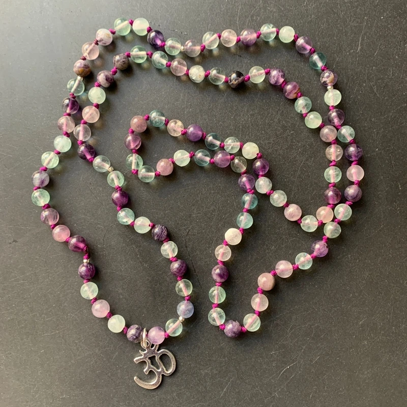 

Natural Rainbow Fluorite 108 Prayer Beads Bracelet Tibetan Buddhist Mala Necklace Knotted Stone Om Charms 1pc 6mm