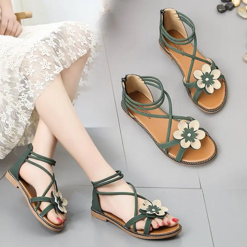 

Wild sandals net red flat fairy beach students Roman spring shoes