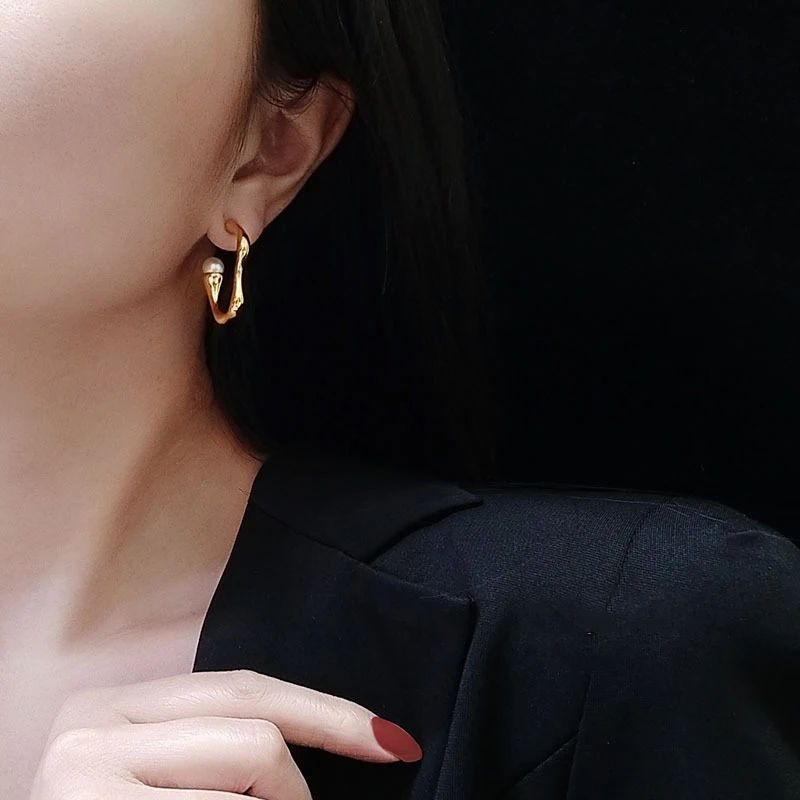 

Classical Gold Color Irregular Geometric Hoop Earrings For Women Girl Gifts Luxury Designs Stainless Steel Jewelry With Pearl