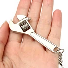 Мини-ключ, брелок, портативный автомобильный металлический Регулируемый универсальный гаечный ключ для велосипеда, мотоцикла, автомобиля, ремонтные инструменты, специальный подарок для мужчин