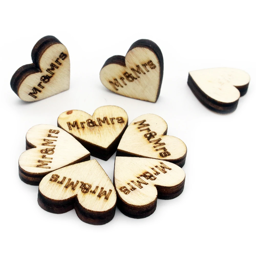 

100Pcs mini natural wooden chips craft Love Heart pattern Rustic Wedding valentine Party decoration DIY children home decoration