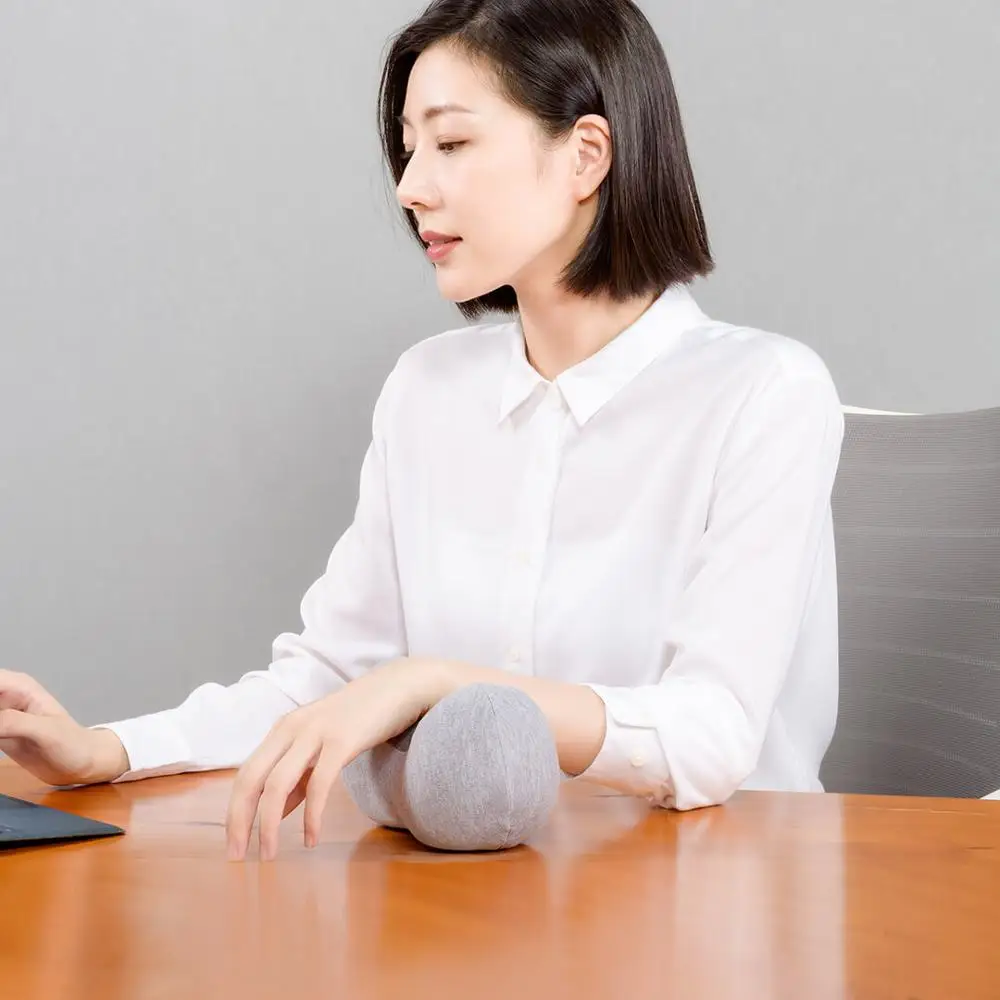 

Momoda Graphene Heating Stretching Mini Cervical Pillow Memory Foam Shoulder Neck Pain Pillow Rlaxation Remedial Pillows Cushion