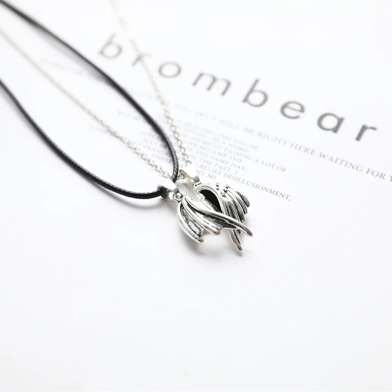 1 пара магнитных ожерелий "Ангелы и Демоны" в готическом панковском стиле для мужчин, ювелирное изделие для свадебных пар, подарок на День Влюбленных.