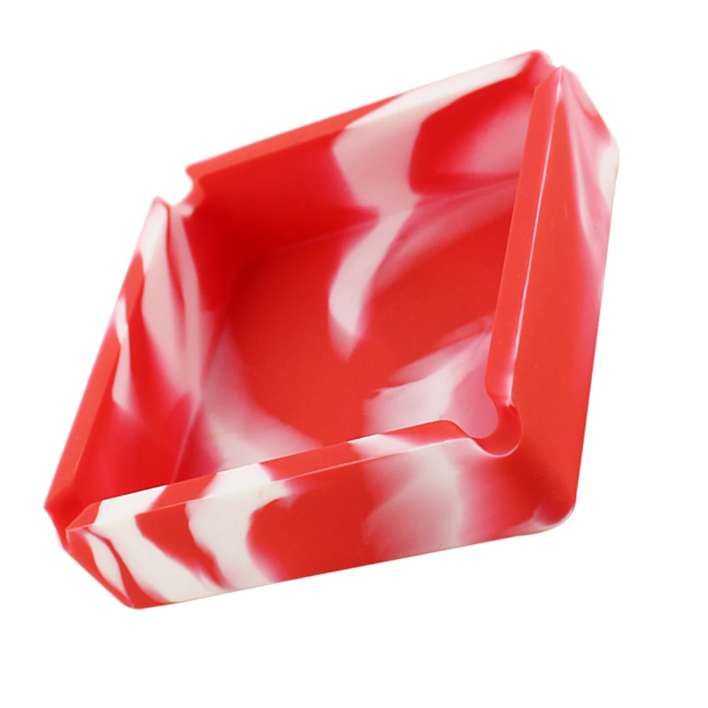 Квадратная силиконовая пепельница мягкая небьющаяся термостойкая для сигар