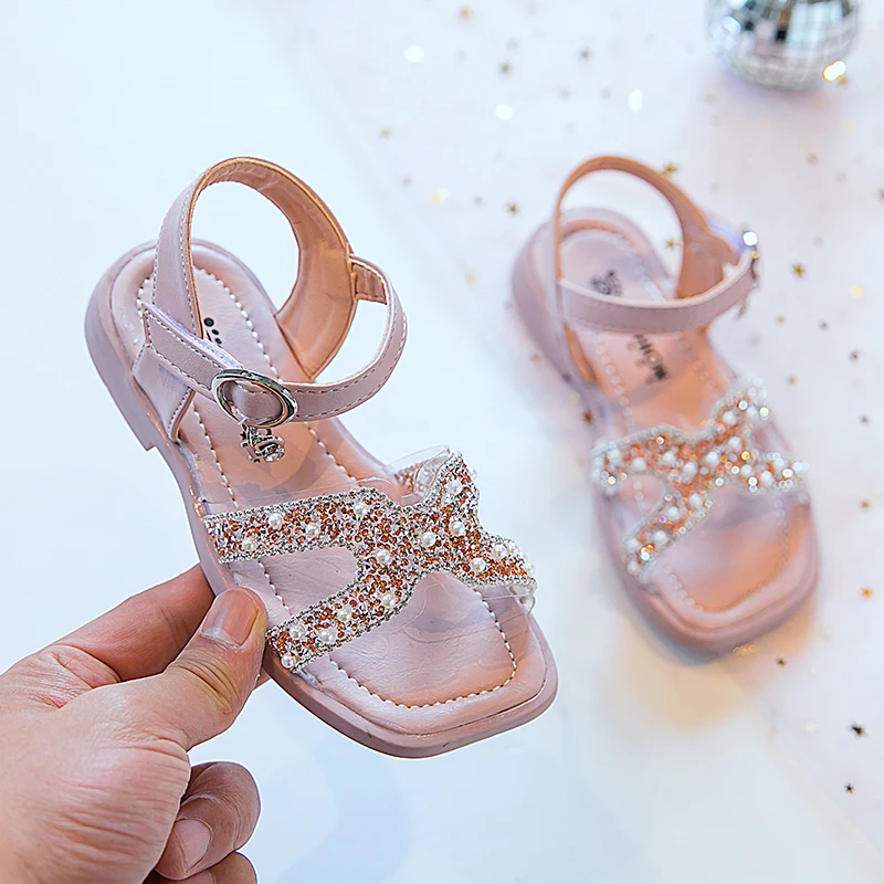 

Girls' sandals crystal soft soled non slip girls' beach shoes 2021 summer new middle school children's princess shoes