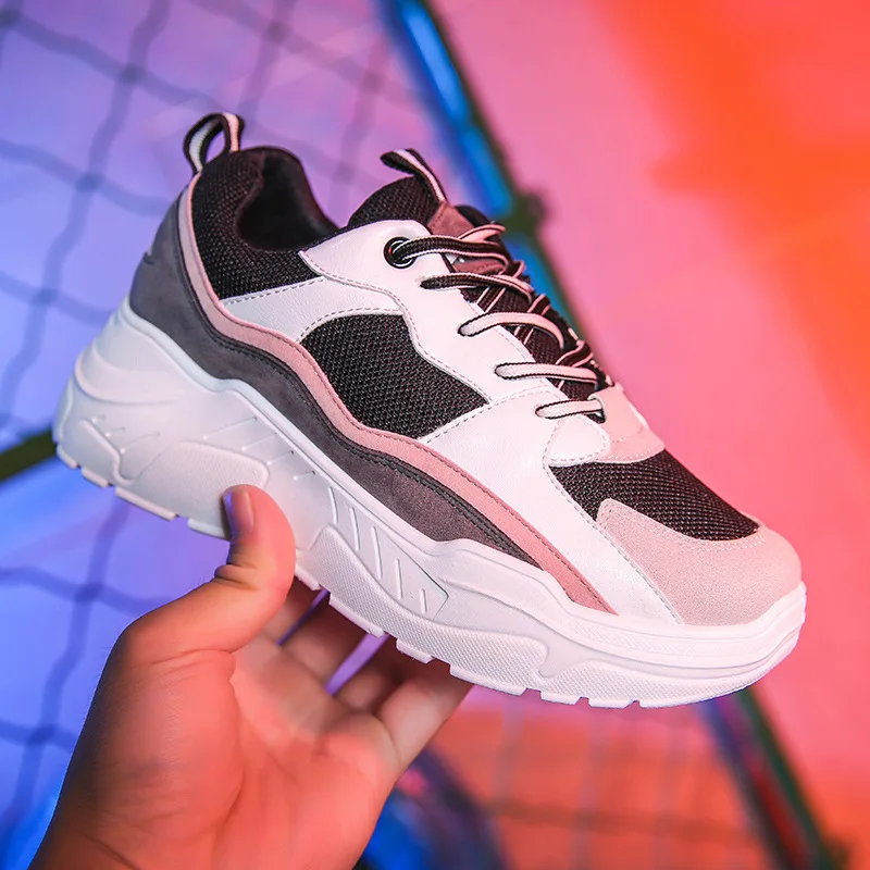 

Кроссовки женские из сетчатого материала, на массивной платформе