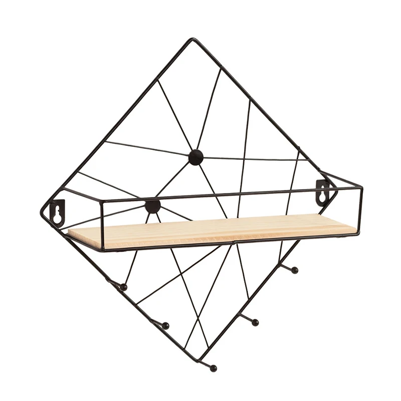 Железная полка для хранения в ванной комнате с оформлением под дерево | Дом и сад