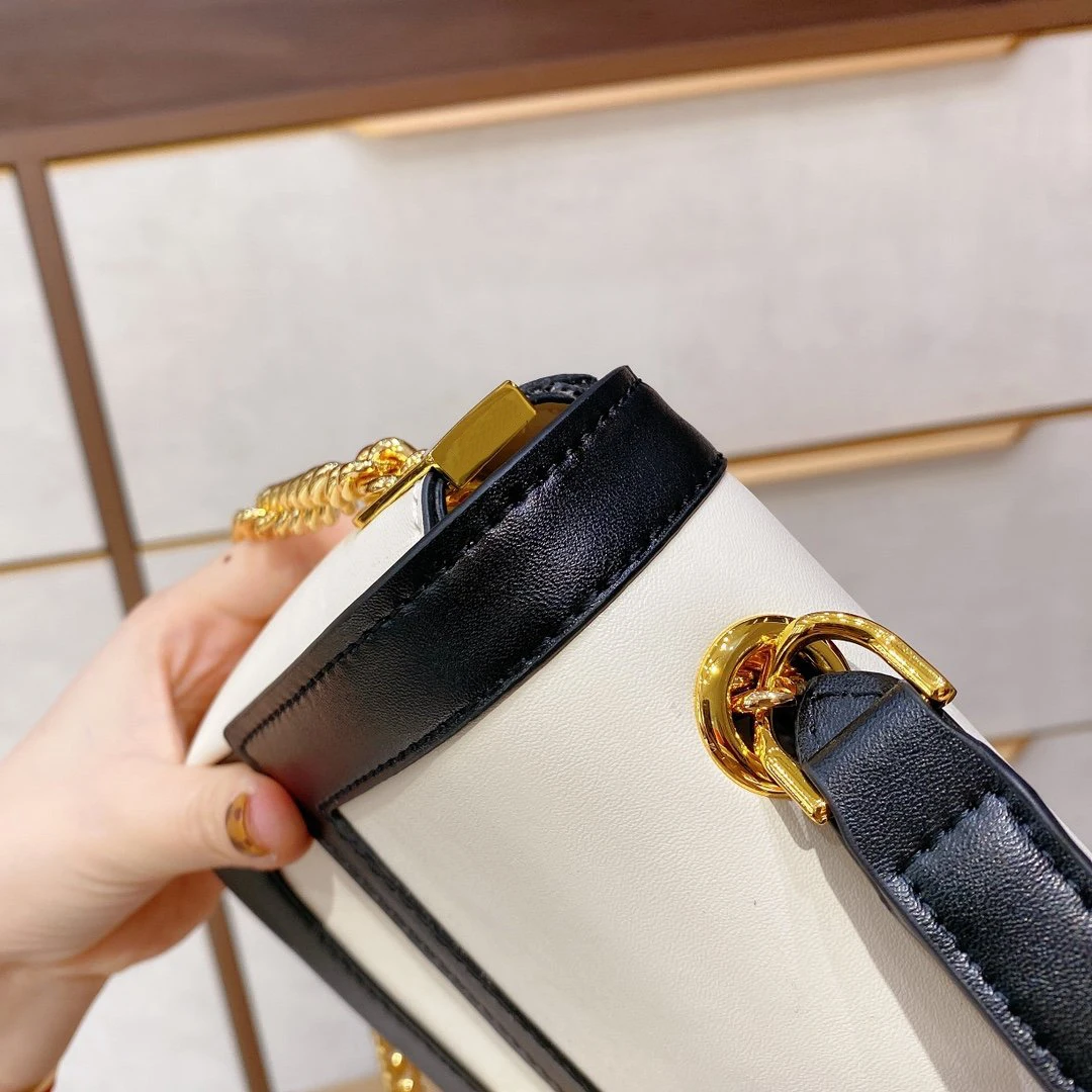 

With Logo Fashion Simplicity Classic Contrast Splicing Bags for Women Genuine Leather One shoulder Messenger bag Metal Buckle
