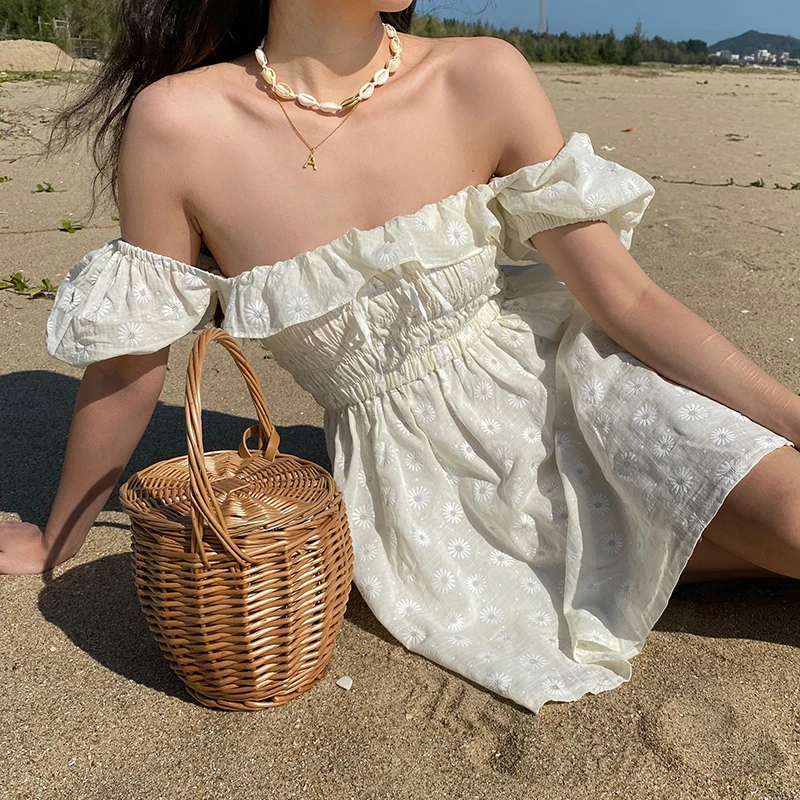 

2021 Summer White Flower Beach Dress Woman Puff Sleeve Slash Collar Ruffled Daisy Embroidered Pleated Dresses Elegant Vintage