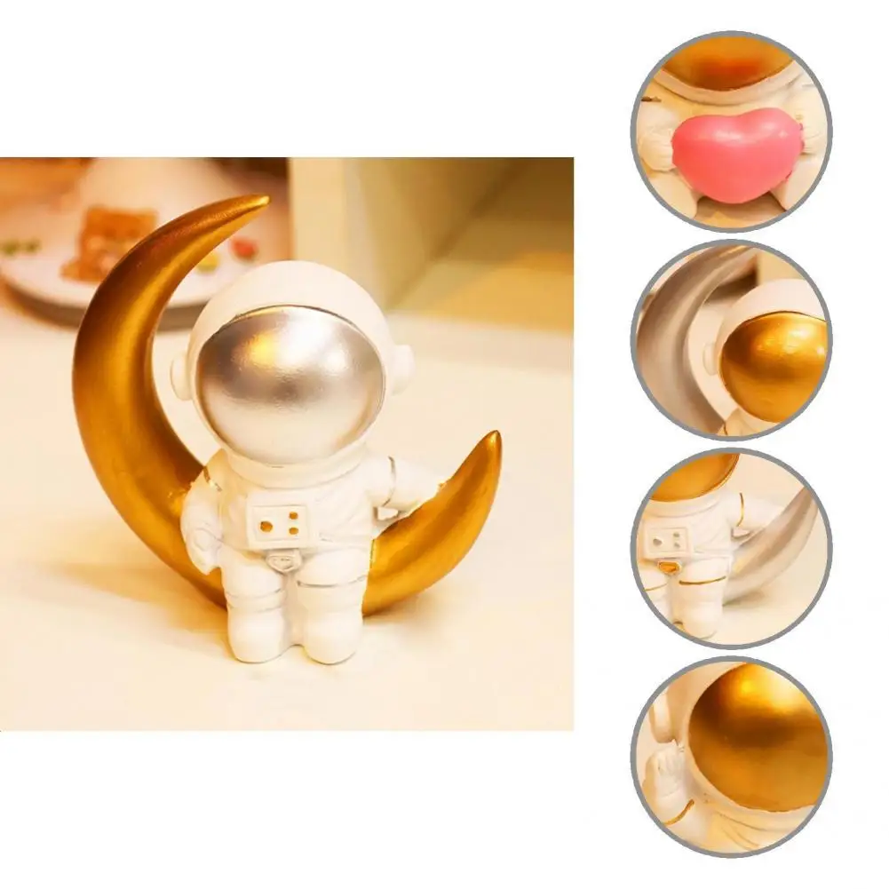 

Useful Astronaut Statue Exquisite Workmanship Widely Use Miniature Astronaut Astronaut Decor