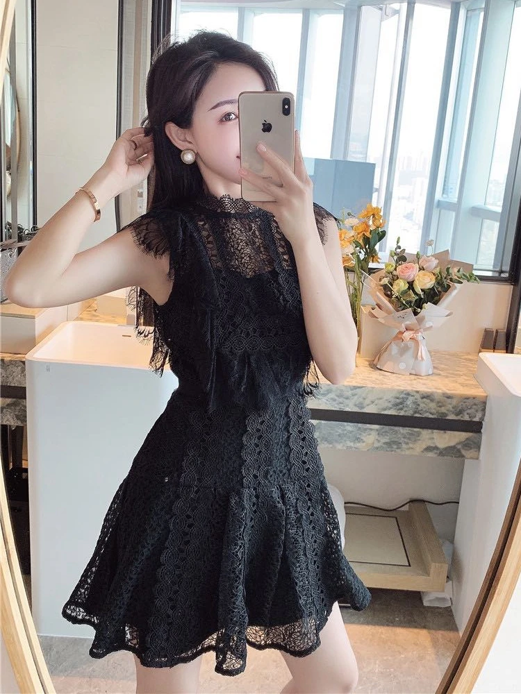 Женское кружевное платье без рукавов черное ажурное с оборками лето 2019|Женские