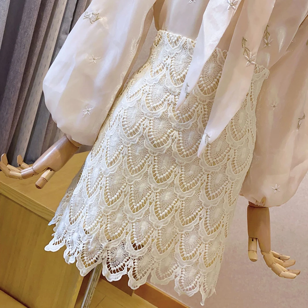 

Korea 2020 New Fashion Spring Women Skirt Suit Bow Puff Sleeve Embroidery Blouse Lace Hollow Out Skirt Two Piece Set