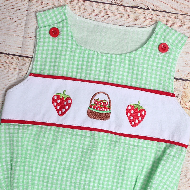 

New Fashion Boutique Summer Boys Green Plaid Sleeveless Strawberry Embroidery Pattern Baby Romper