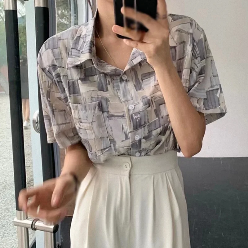 

Jlong Women Turn-down Collar Single Breasted Blouses Loose Tops Casual Short Sleeve Chiffon Blouse Print Shirt