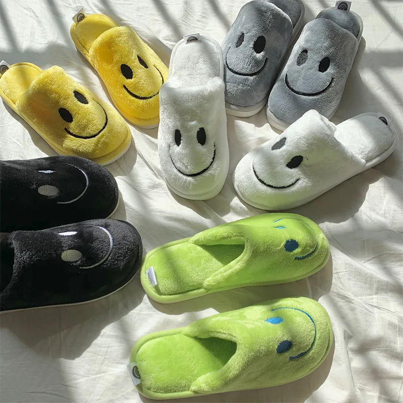 Шлепанцы женские домашние с мультяшным рисунком теплые зимние тапочки без