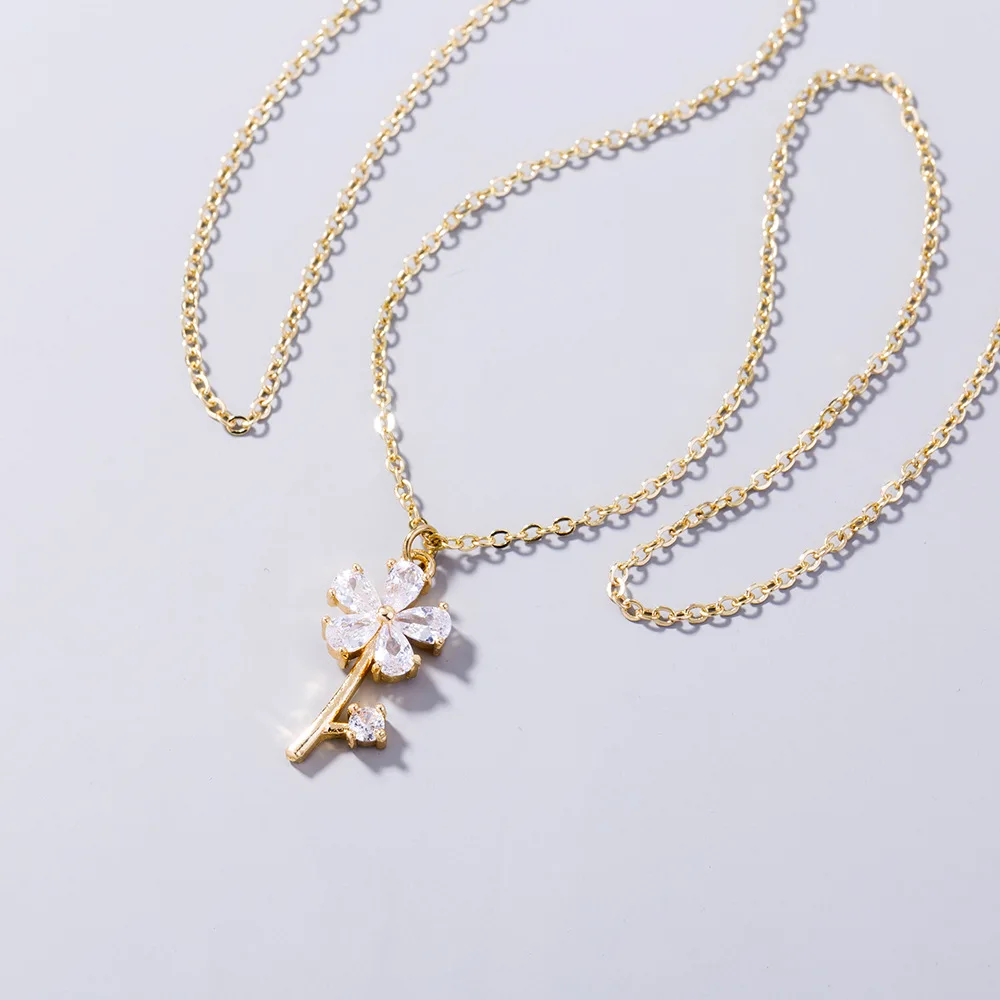 Модное простое свежее прозрачное цветущее цветочное ожерелье с кулоном из