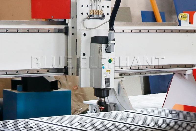 Рекламный ЧПУ 1212 роутер машина для дизайна деревянной мебели 3 кВт Итальянский