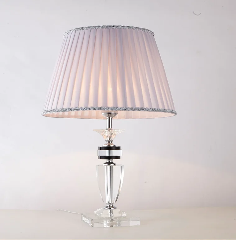 

Modern Simple European-Style Crystal Lamp Bedroom Bedside Lamp Creative Wedding Table Lamp Luxury Living Room Decorative Lamp
