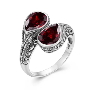 Silver Stones Womens Garnet Ring - Vintage Jewelry - Gothic Tear 3