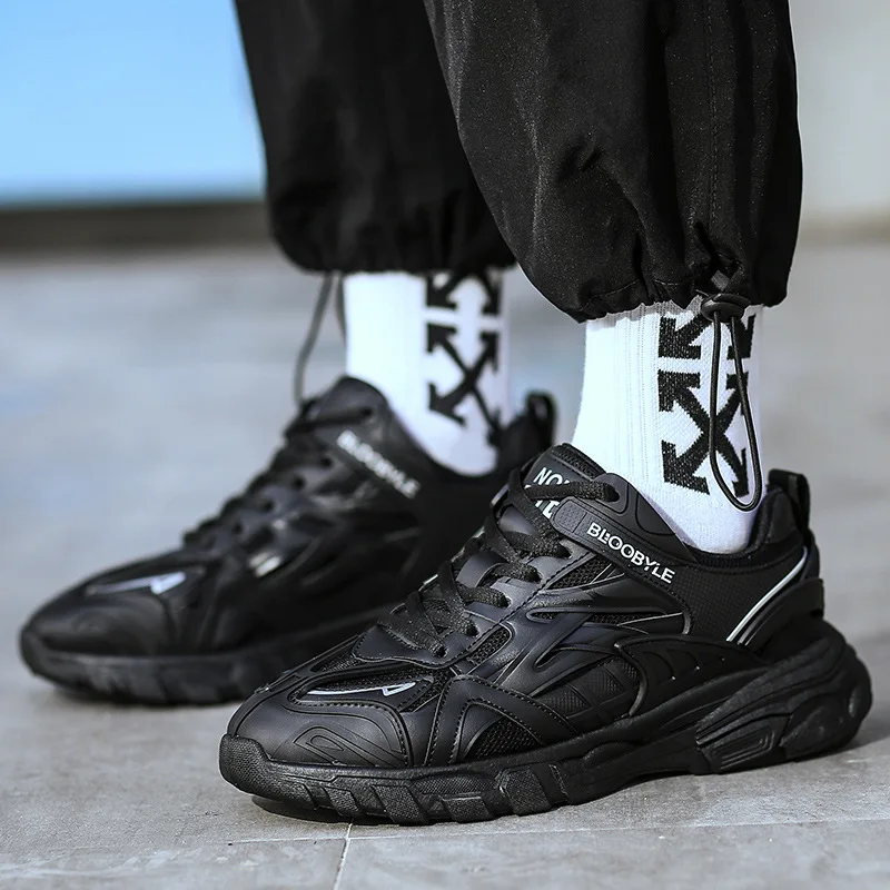 

Men Running Shoes White Old Dad Casual Shoes Comfortable Breathable Soft Outdoor Sneakers