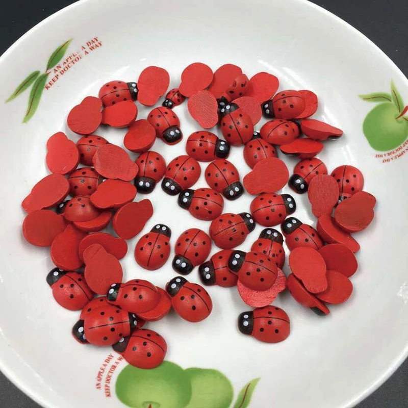 100 шт мини божьи коровки дерево ремесло самоклеющиеся холодильник паста