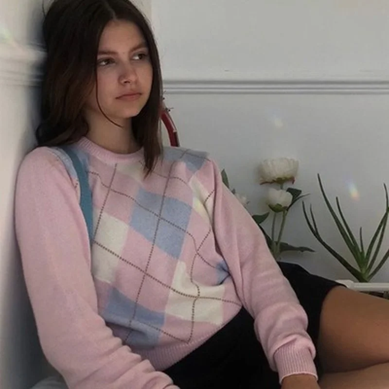 

WeiYao Winter 2021 Contrast Plaid Y2K Sweaters Women Vintage Aesthetic Yellow Knit Pullovers Crewneck Long Sleeve Pink Jumpers