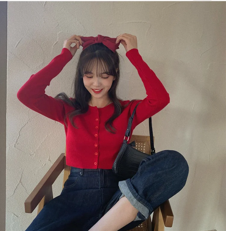 Короткий вязаный свитер с круглым вырезом в Корейском стиле женский тонкий