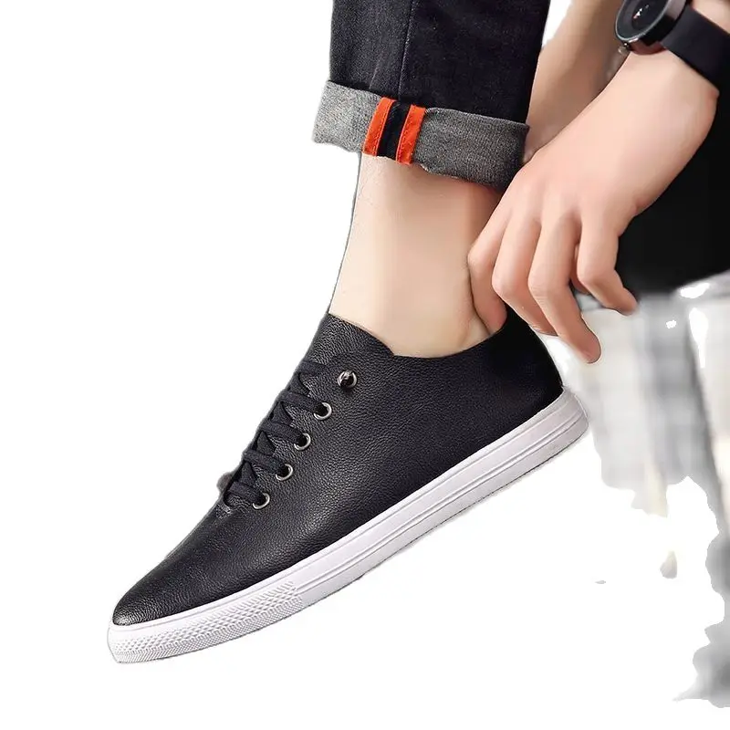 

2021 new men's shoes low help students Joker shoes small white shoes men's casual breathable leather shoes